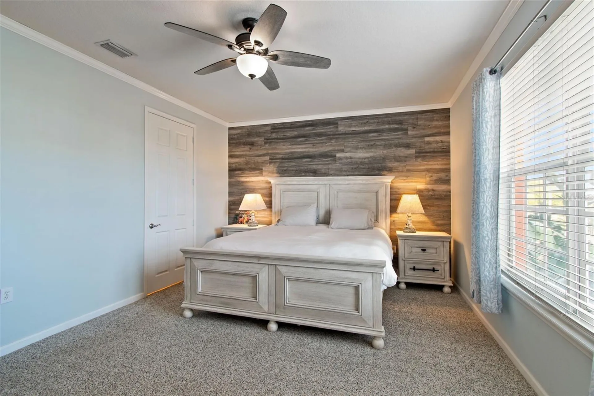 7903 Seminole Boulevard Seminole FL 33772