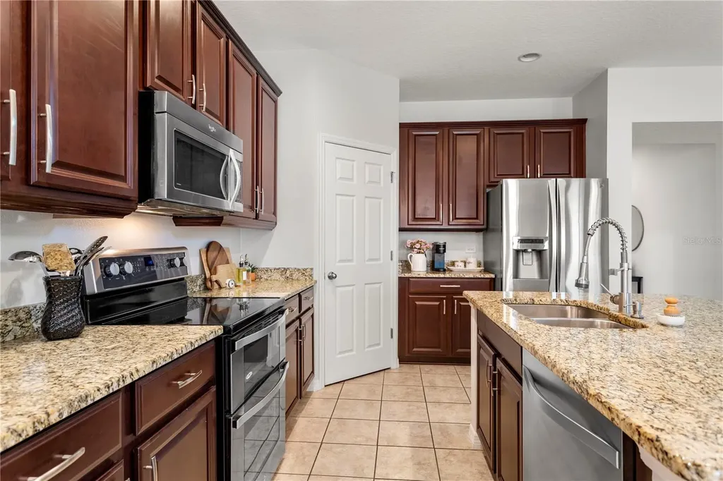 15058 Sawgrass Bluff Drive Winter Garden FL 34787