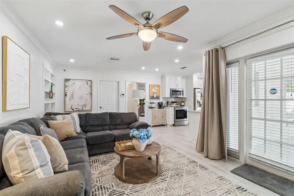 5103 W Cleveland Street Tampa FL 33609
