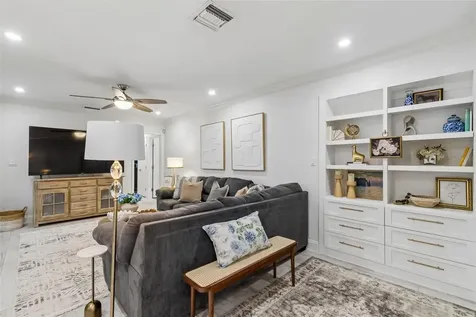 5103 W Cleveland Street Tampa FL 33609