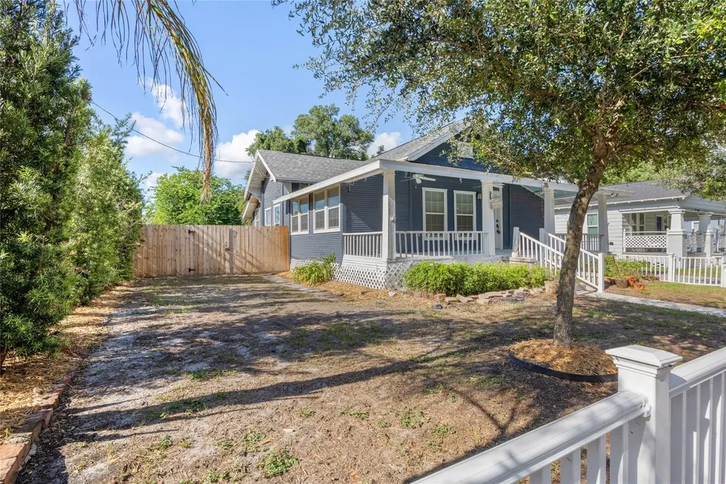 800 E Genesee Street Tampa FL 33603