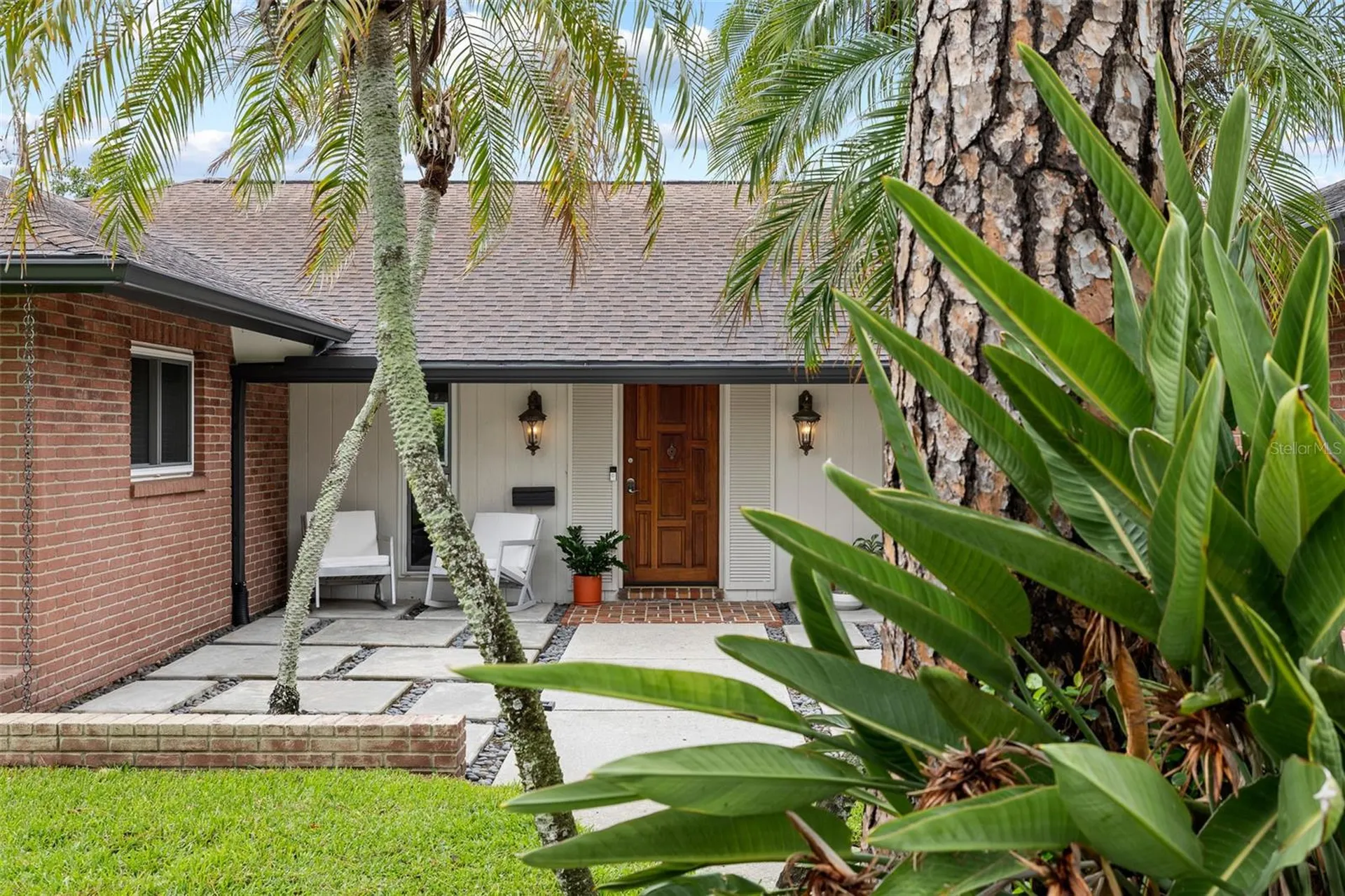 1201 87th Avenue N St Petersburg FL 33702