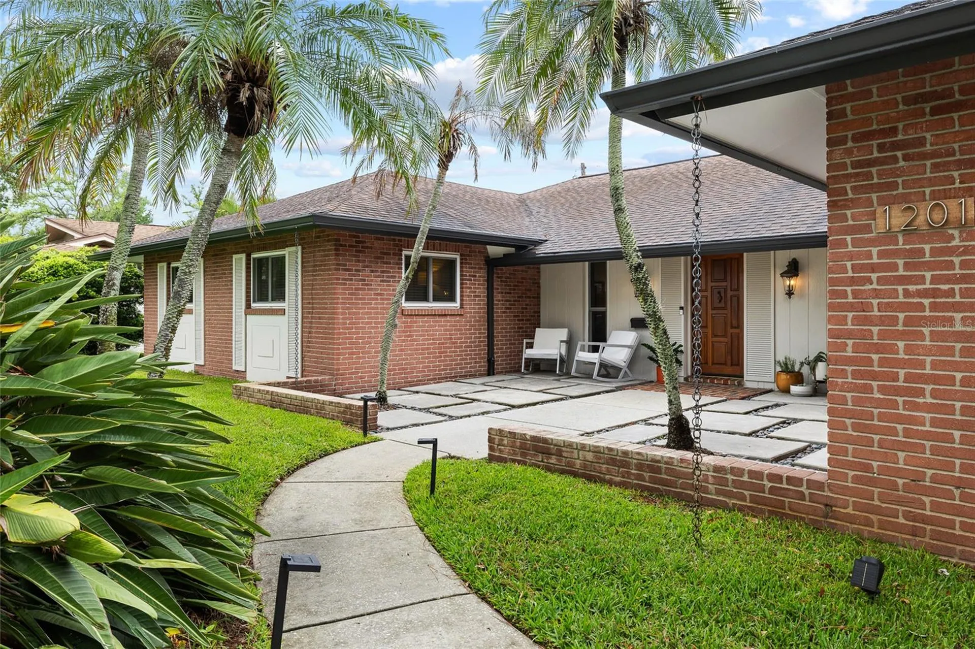 1201 87th Avenue N St Petersburg FL 33702