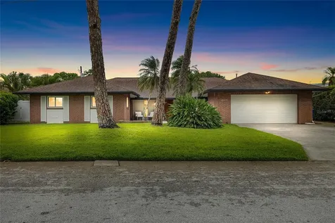 1201 87th Avenue N St Petersburg FL 33702