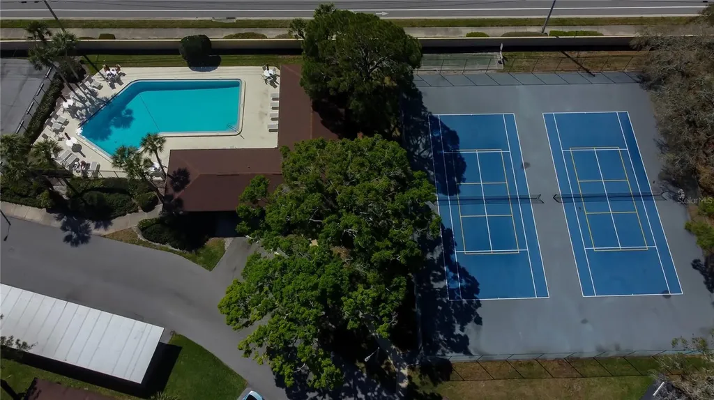 2673 Sabal Springs Circle Clearwater FL 33761