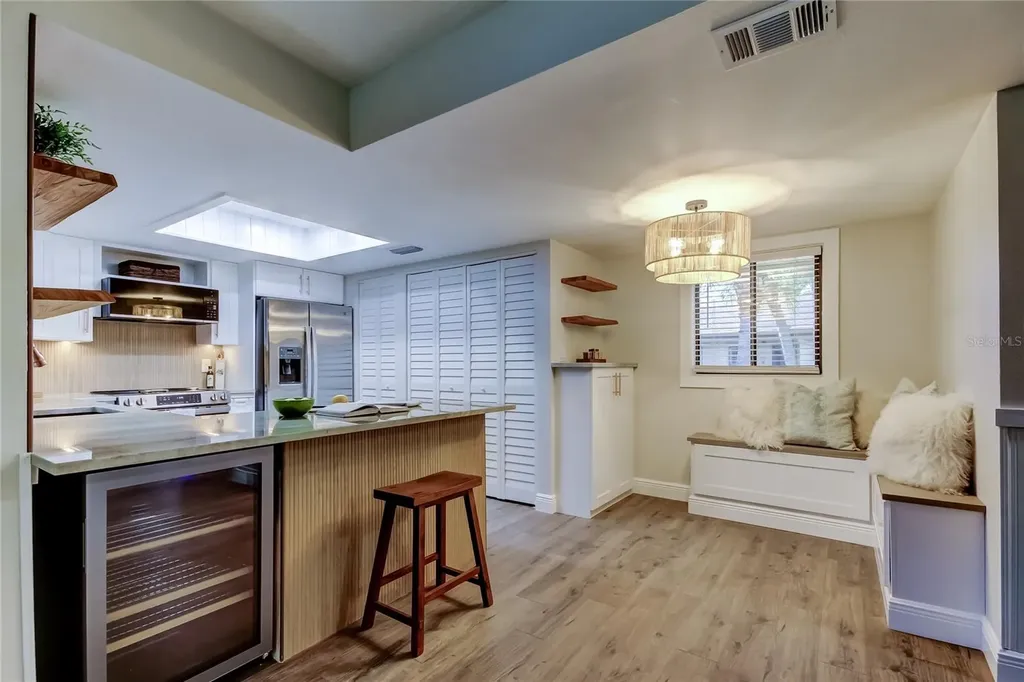 2673 Sabal Springs Circle Clearwater FL 33761