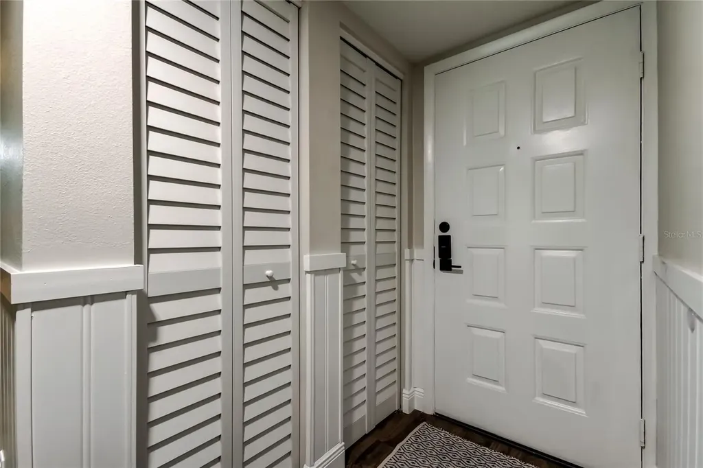 2673 Sabal Springs Circle Clearwater FL 33761