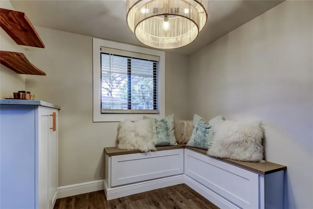 2673 Sabal Springs Circle Clearwater FL 33761