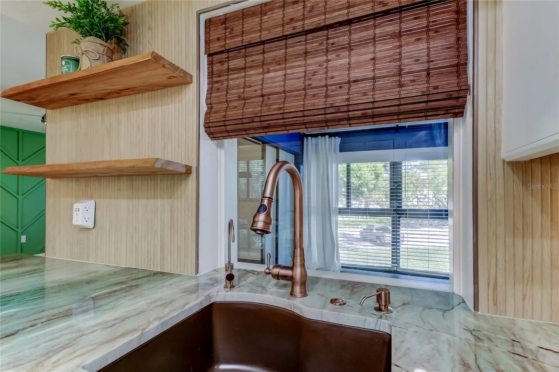 2673 Sabal Springs Circle Clearwater FL 33761
