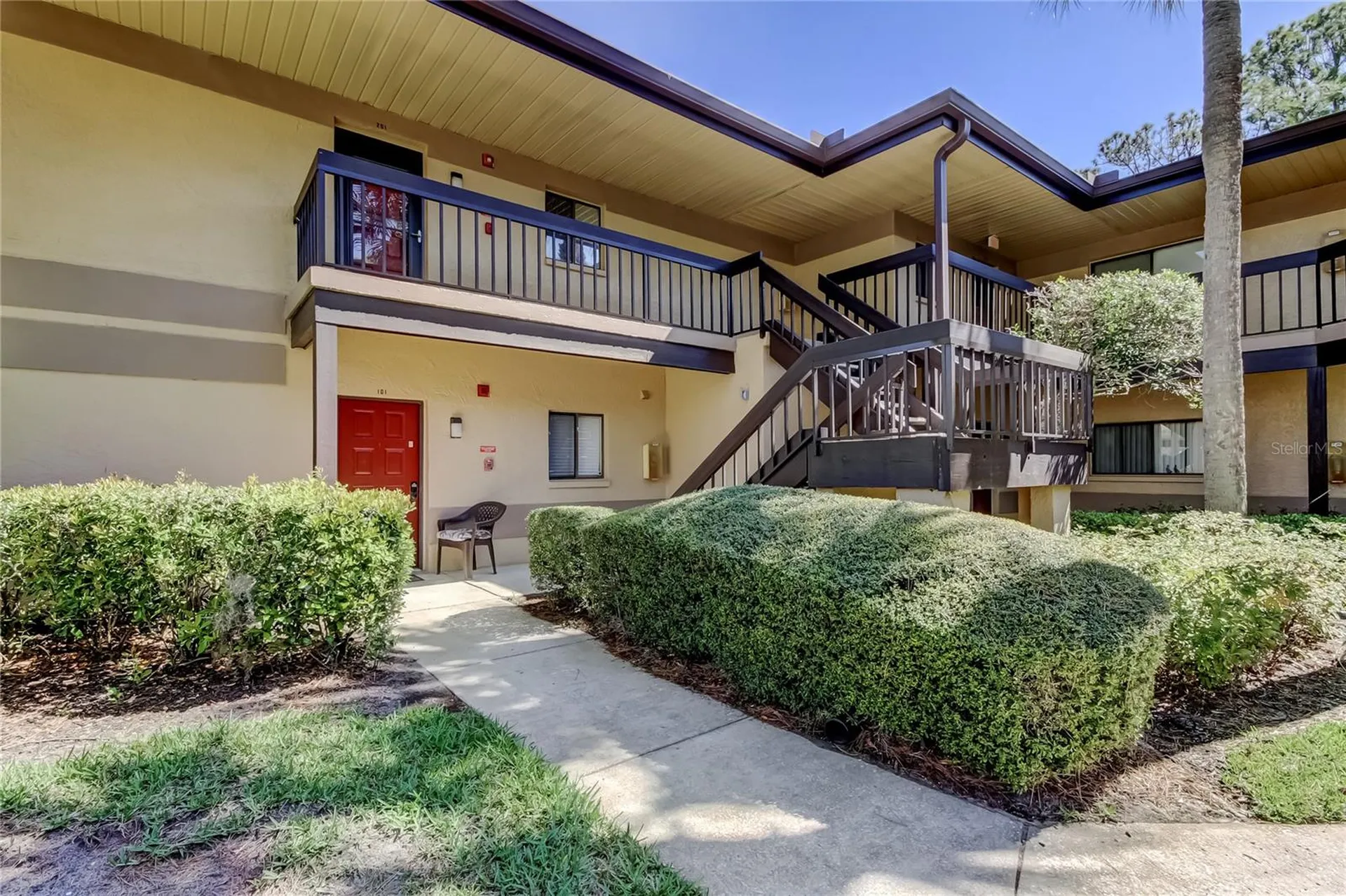 2673 Sabal Springs Circle Clearwater FL 33761