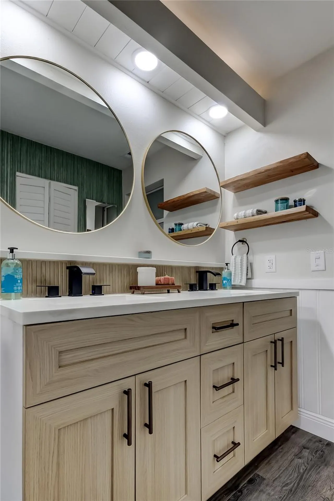 2673 Sabal Springs Circle Clearwater FL 33761