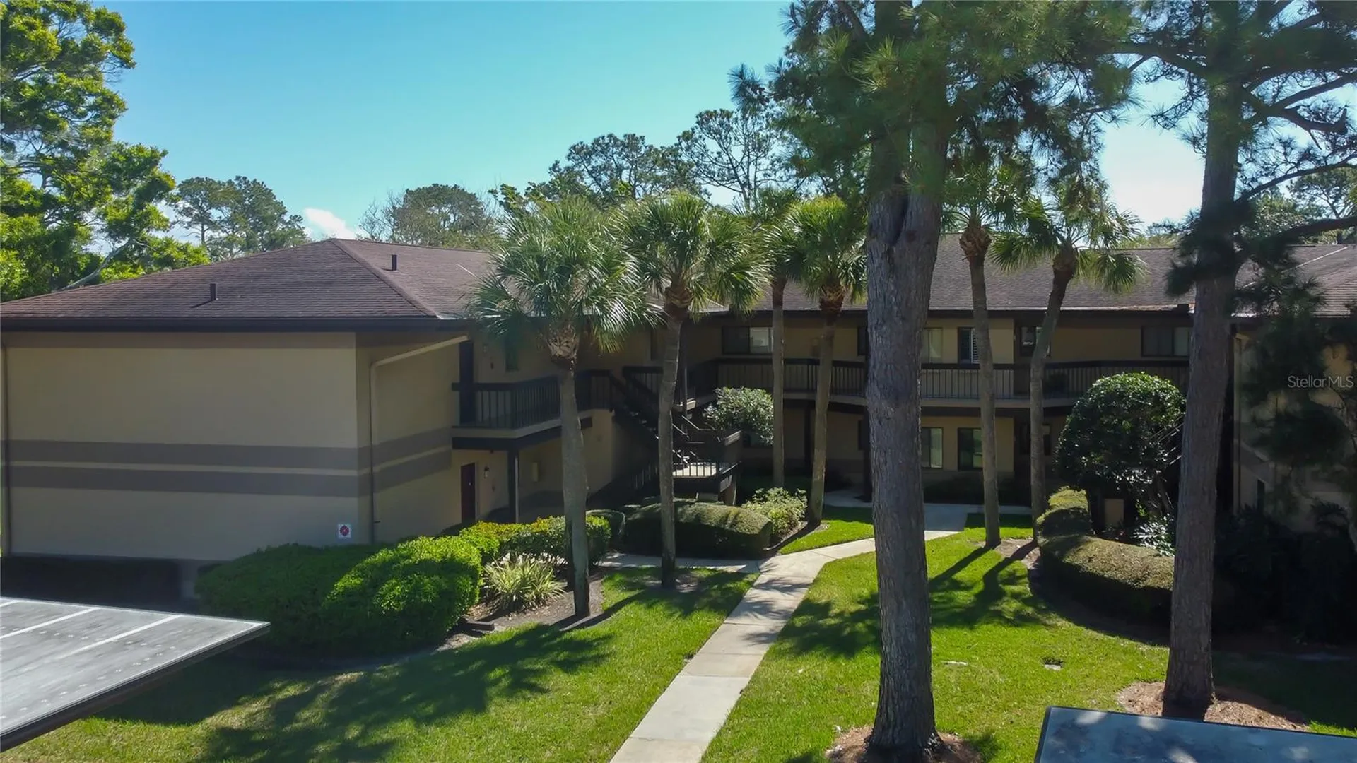2673 Sabal Springs Circle Clearwater FL 33761