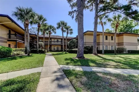 2673 Sabal Springs Circle Clearwater FL 33761