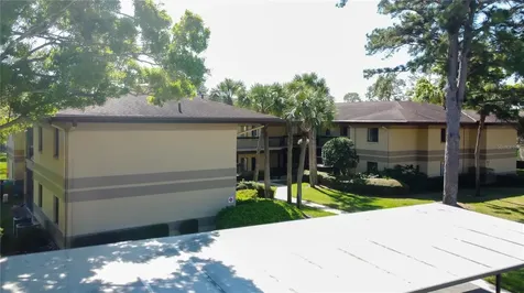 2673 Sabal Springs Circle Clearwater FL 33761