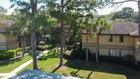 2673 Sabal Springs Circle Clearwater FL 33761