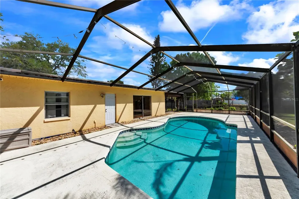 10320 Out Island Drive Tampa FL 33615