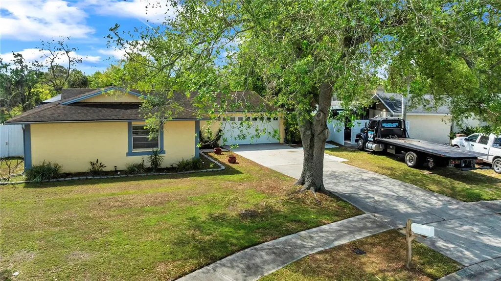 10320 Out Island Drive Tampa FL 33615