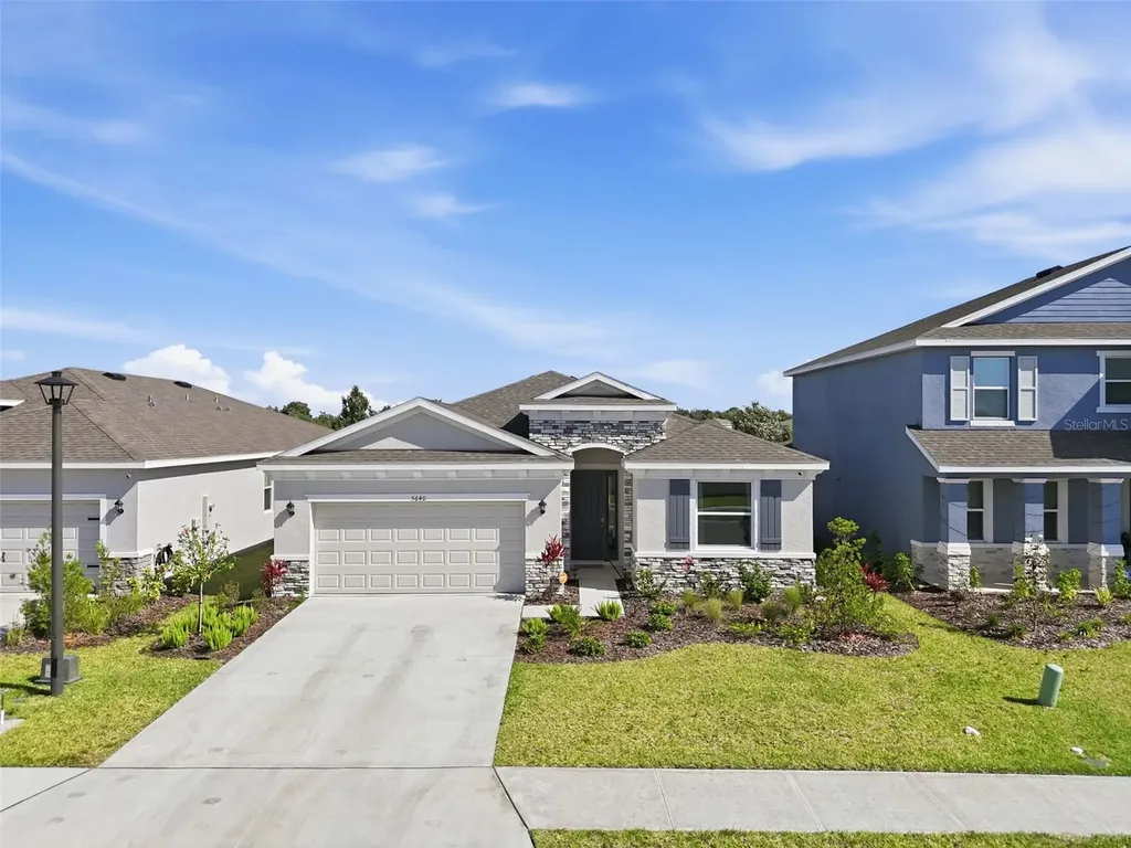 5640 Silver Moonlight Drive Palmetto FL 34221