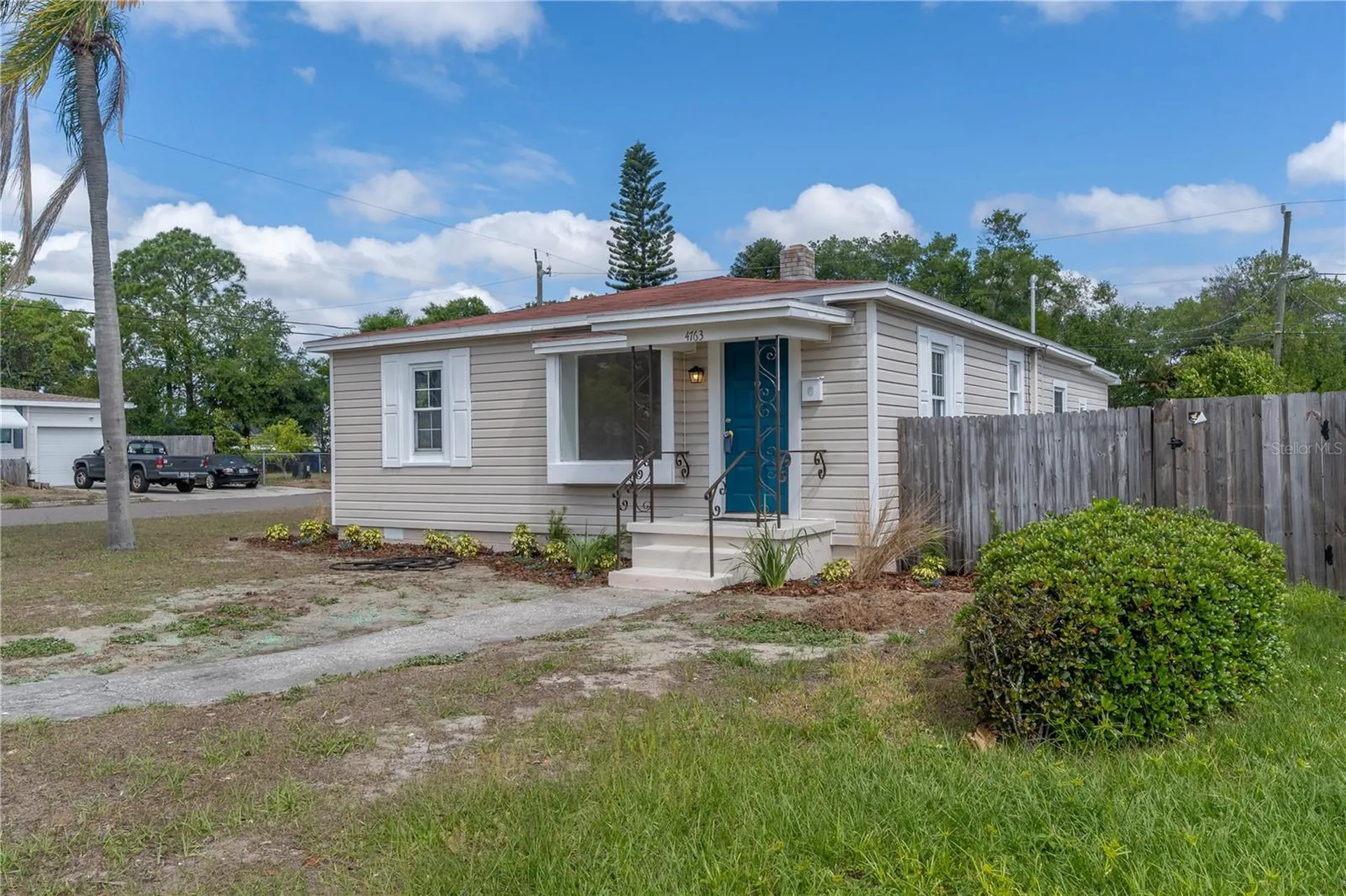 4763 21st Avenue N St Petersburg FL 33713