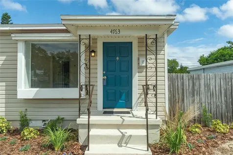 4763 21st Avenue N St Petersburg FL 33713