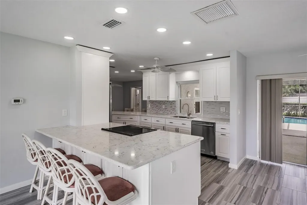 3267 Springwood Drive Clearwater FL 33761