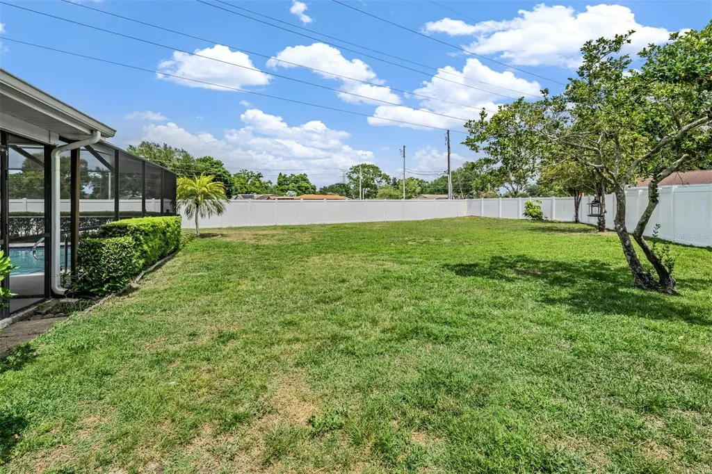 3267 Springwood Drive Clearwater FL 33761
