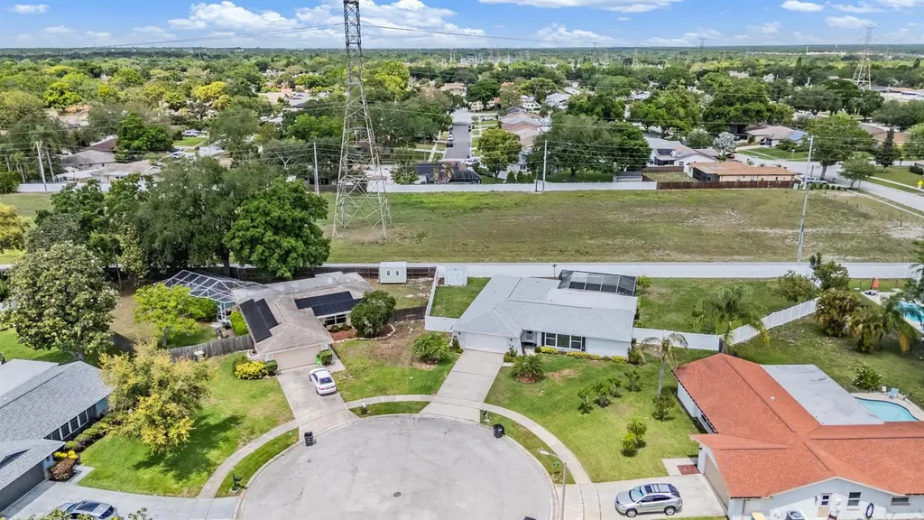 3267 Springwood Drive Clearwater FL 33761