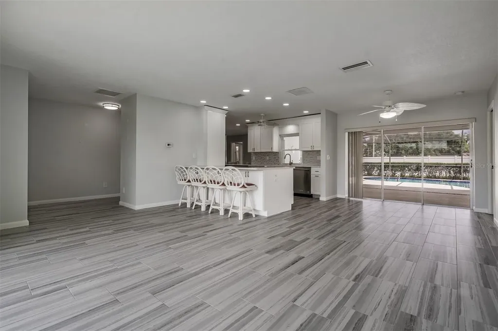 3267 Springwood Drive Clearwater FL 33761