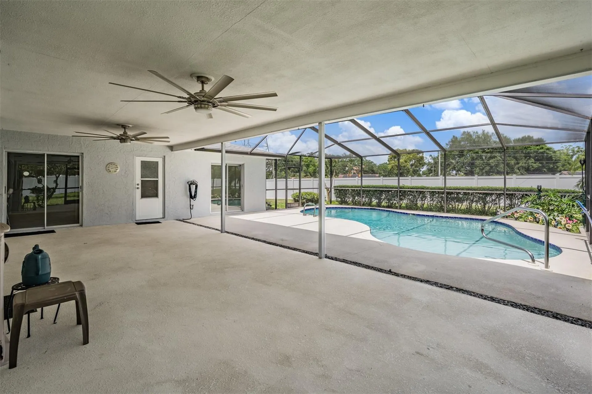 3267 Springwood Drive Clearwater FL 33761