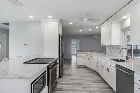 3267 Springwood Drive Clearwater FL 33761
