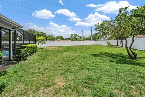 3267 Springwood Drive Clearwater FL 33761