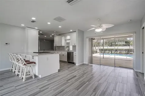 3267 Springwood Drive Clearwater FL 33761