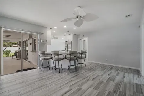 3267 Springwood Drive Clearwater FL 33761