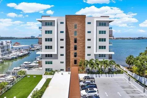 920 N Osceola Avenue Clearwater FL 33755