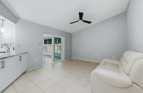 5599 Wilde Oak Way Sarasota FL 34232