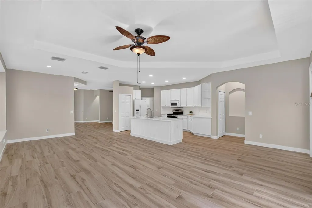 5508 Golden Isles Drive Apollo Beach FL 33572