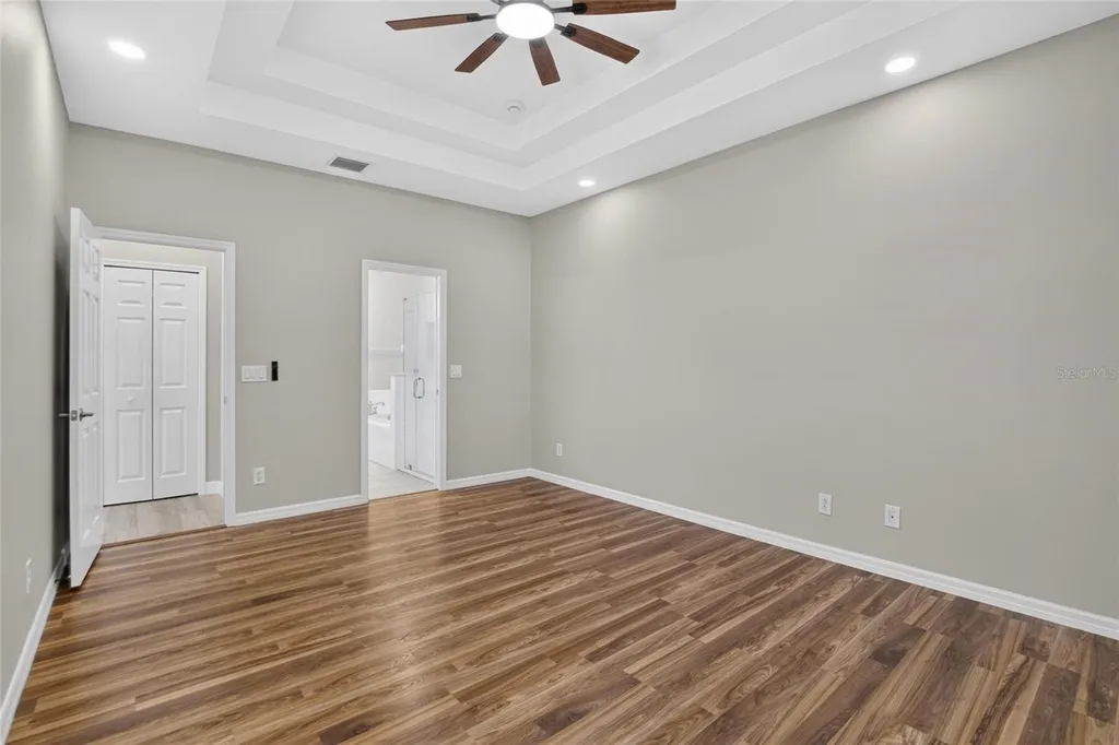 5508 Golden Isles Drive Apollo Beach FL 33572