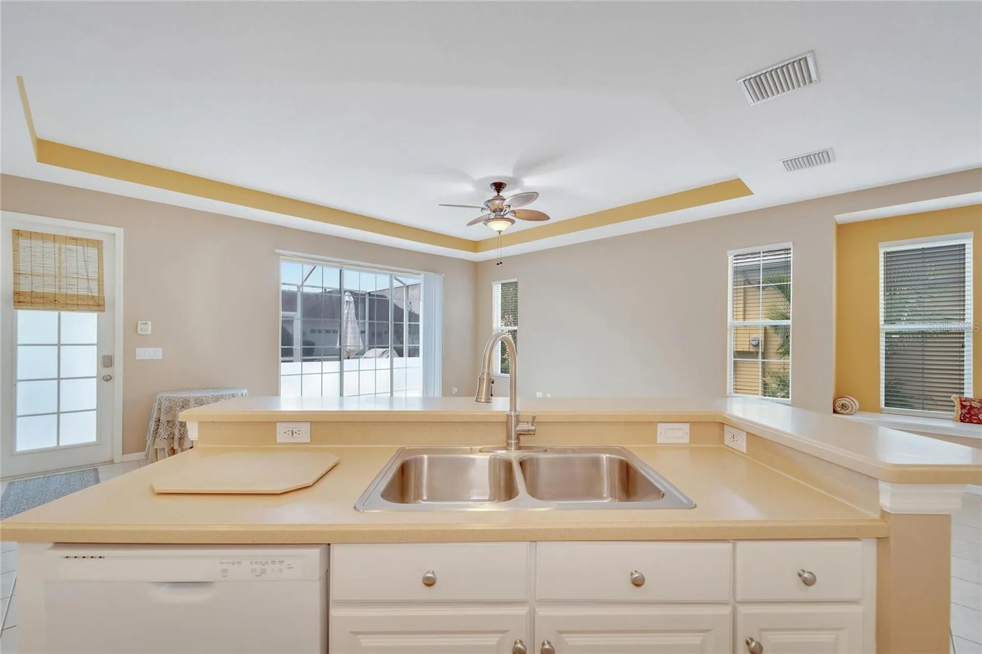 5508 Golden Isles Drive Apollo Beach FL 33572