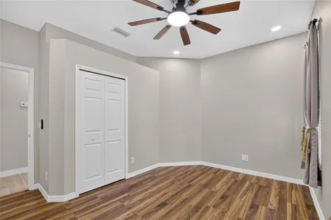 5508 Golden Isles Drive Apollo Beach FL 33572