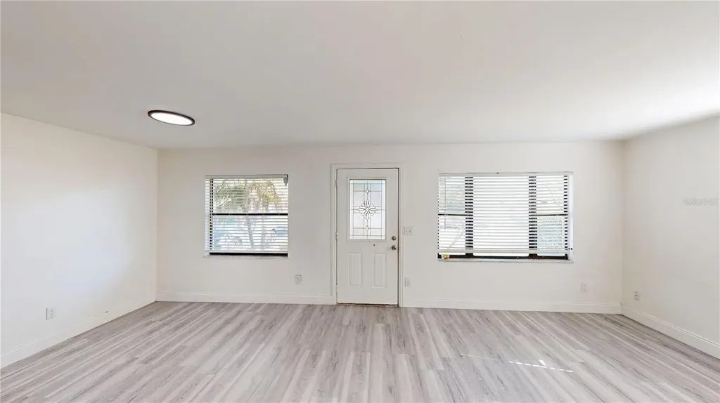 4900 Elese Street Orlando FL 32811