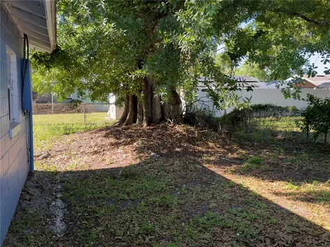 4900 Elese Street Orlando FL 32811
