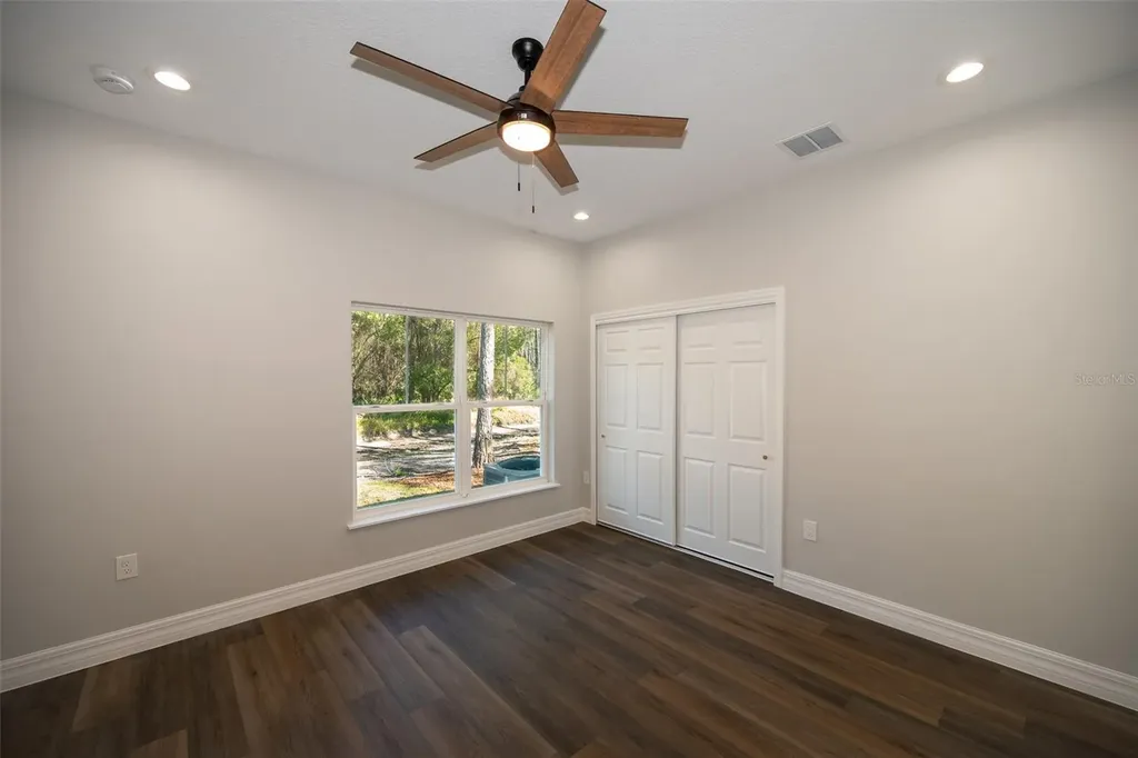 2390 9th Avenue Deland FL 32724