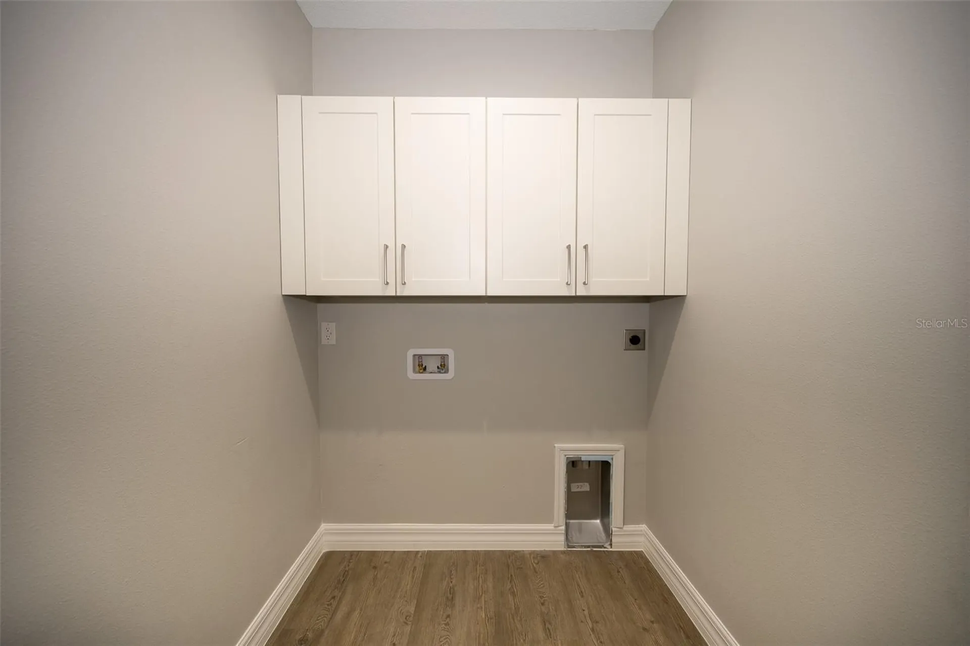 2390 9th Avenue Deland FL 32724