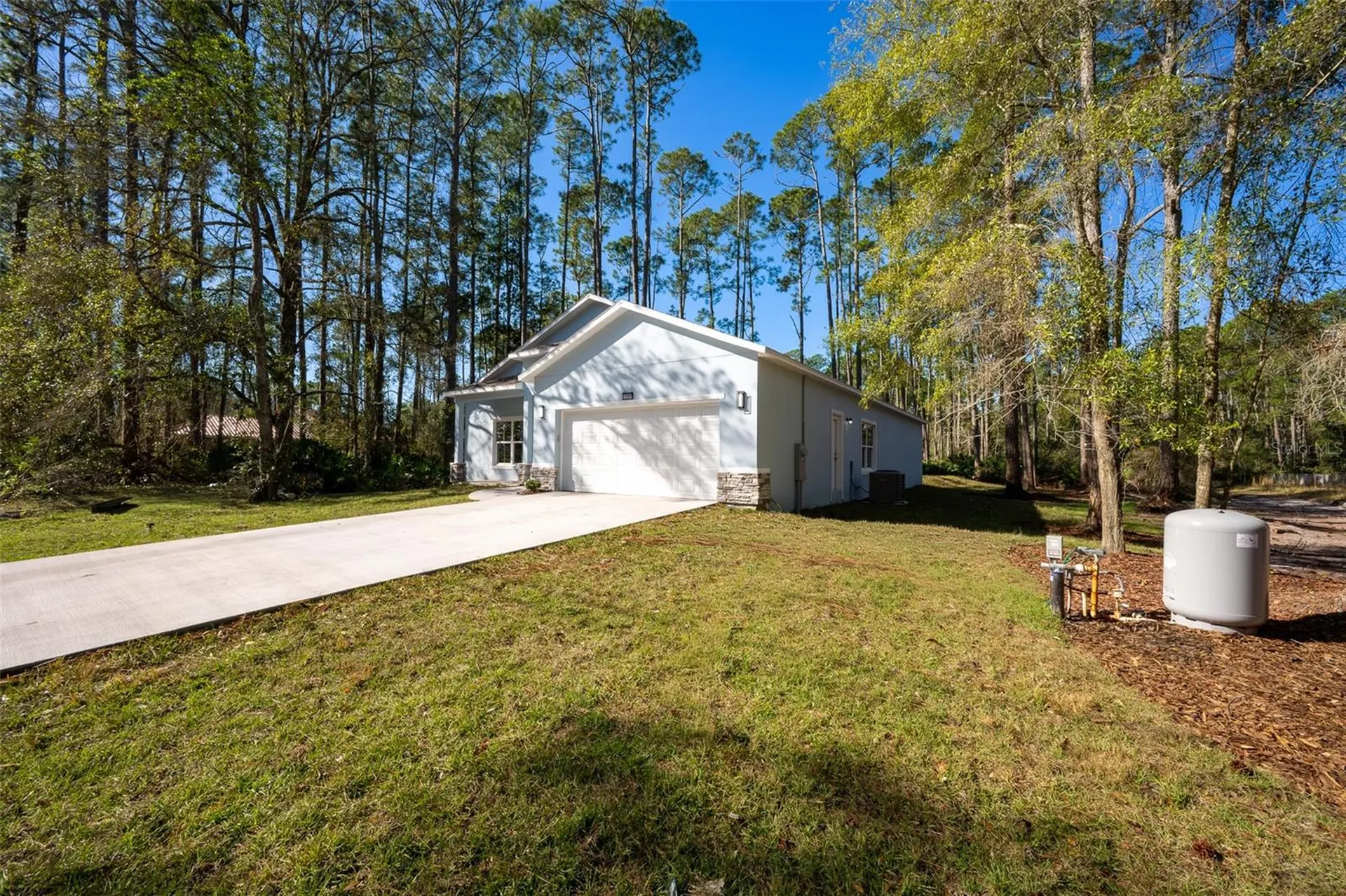 2390 9th Avenue Deland FL 32724