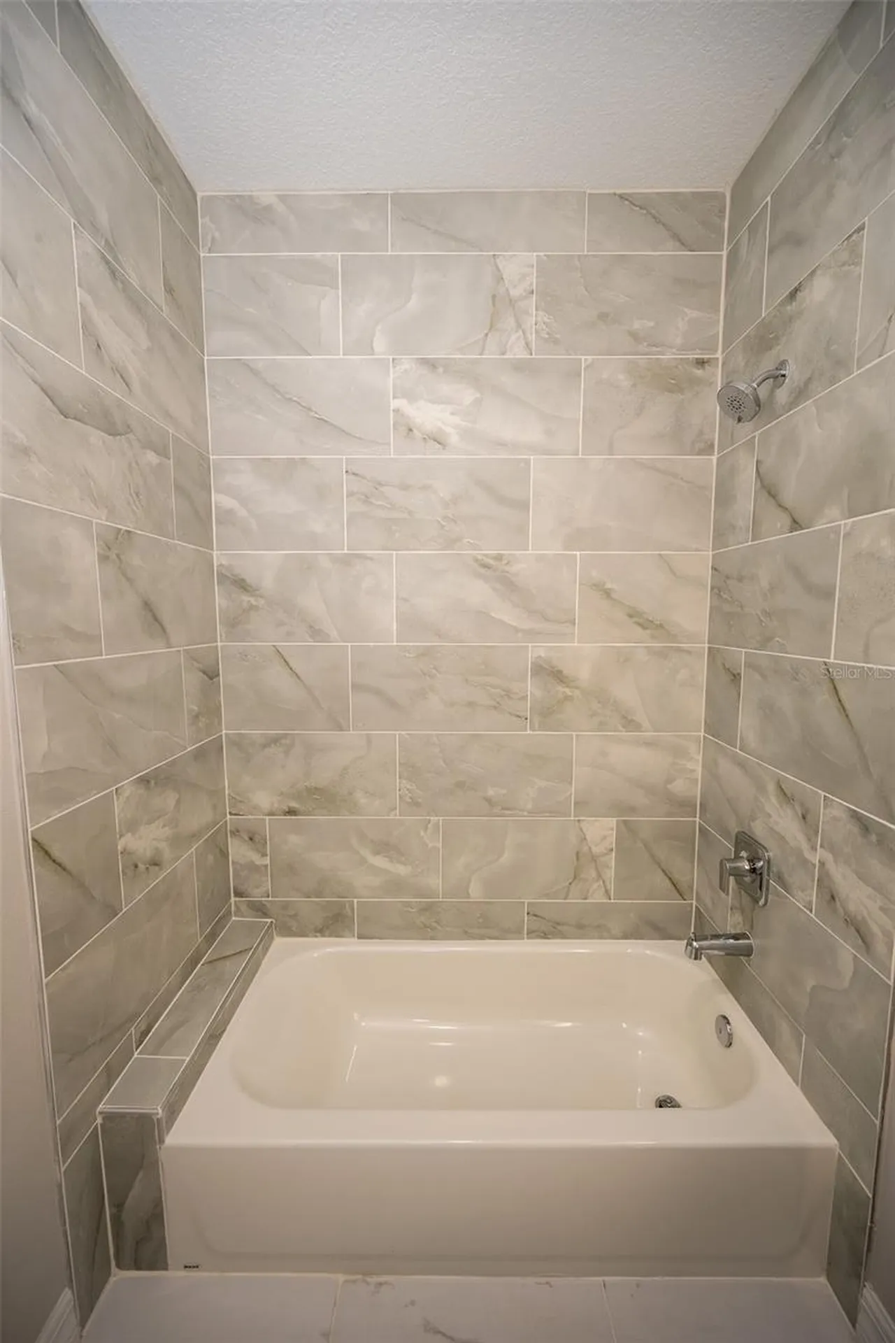 2390 9th Avenue Deland FL 32724