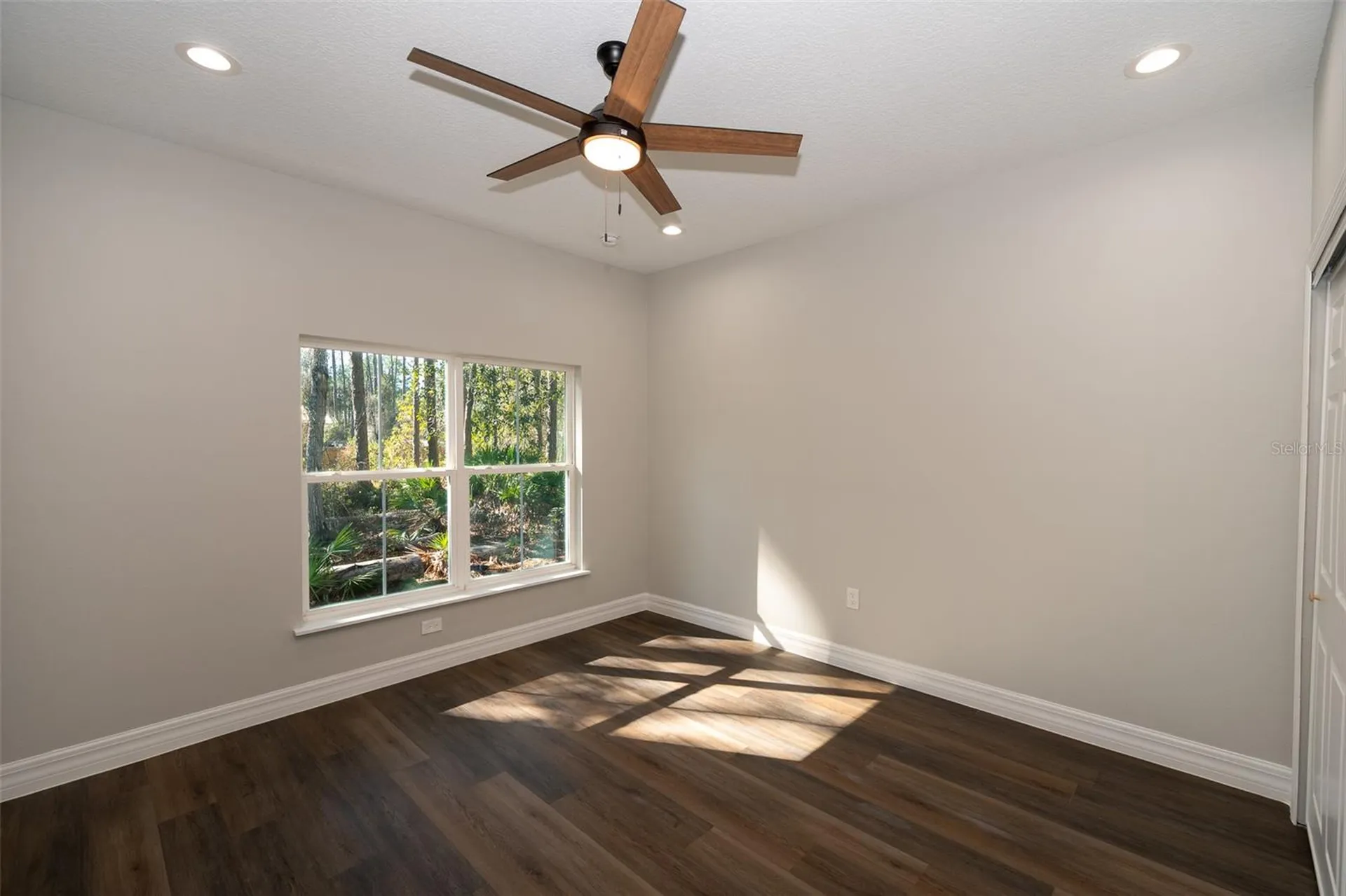 2390 9th Avenue Deland FL 32724