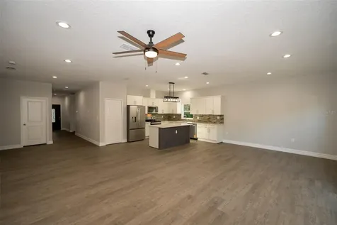 2390 9th Avenue Deland FL 32724