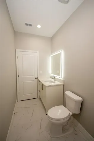 2390 9th Avenue Deland FL 32724