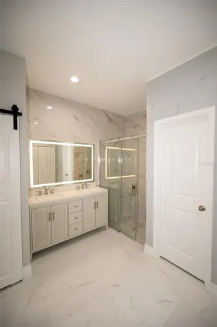 2390 9th Avenue Deland FL 32724