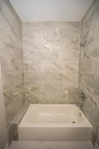 2390 9th Avenue Deland FL 32724